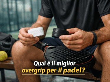 confronto tra overgrip assorbente e antiscivolo per padel sul manico della racchetta